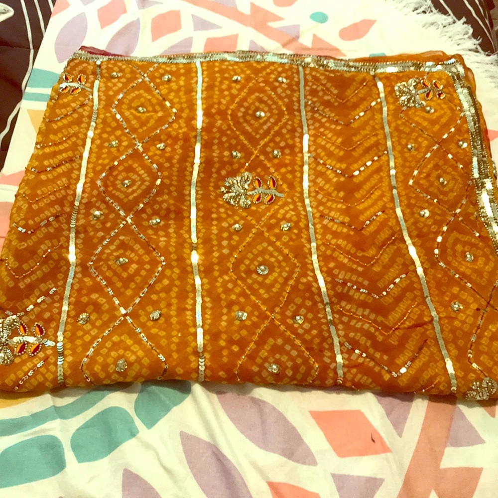 Beautiful Bandhani Saree / Sari with Blouse